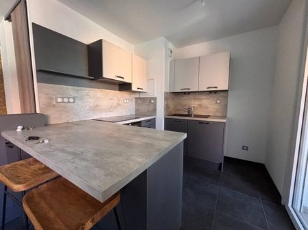 Appartement T3 - LINGOLSHEIM - Photo 2