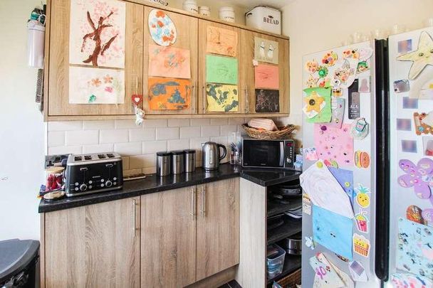 St. Albans Road, St. Annes, FY8 - Photo 1