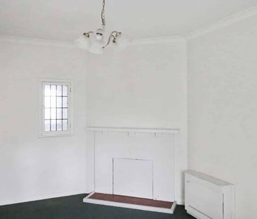 Woburn Art Deco Apartment - Photo 1