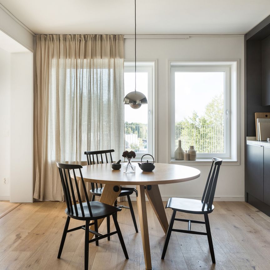 Karlsdalsallén, Örebro - Photo 1