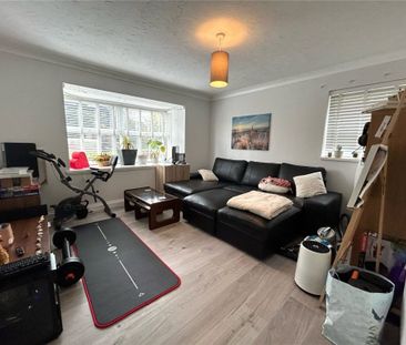 2 Bedroom Flat / Apartment - Lower Northam Road, Hedge End - Photo 6