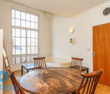2 bed Apartment for Rent - Photo 3