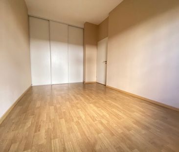 Location Appartement 3 Pièces 55 m² - Photo 2