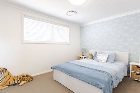 Stunning family home - Photo 5