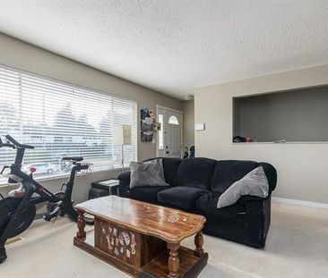 Upper Home with Large Fenced Yard - Photo 6
