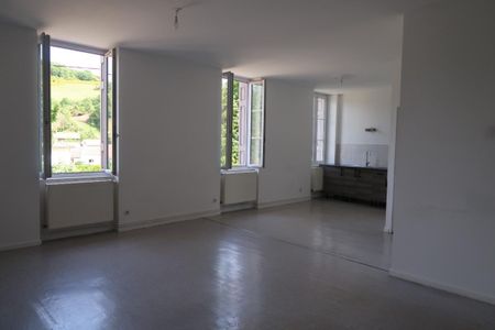 Appartement Le Chambon-Feugerolles - Photo 4