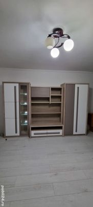 Închiriez garsoniera - Photo 1