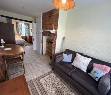 1 bedroom bungalow to rent - Photo 2