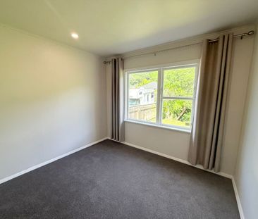 82 Hair Street, Wainuiomata - Photo 3