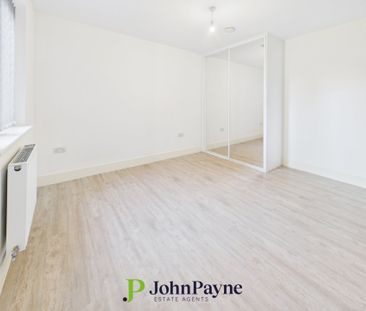 Warwick Road, Coventry, West Midlands, CV3 6AG - Photo 5