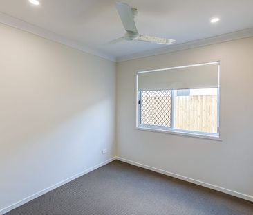 Low Maintenance Duplex! - Photo 3
