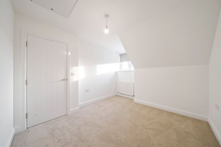 Kingfisher Drive - Photo 5