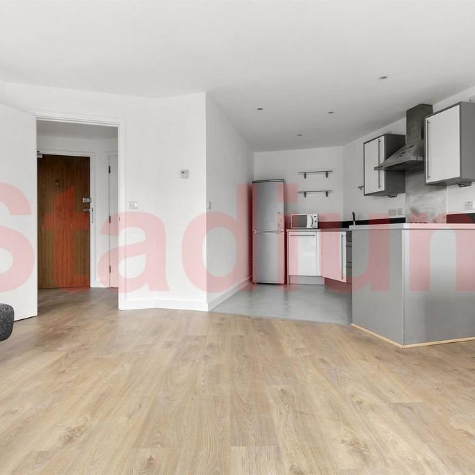 1 bedroom flat to rent - Photo 1