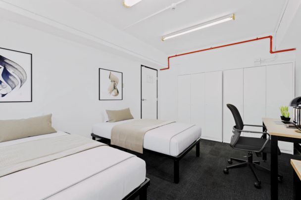 Studio Deluxe - Photo 1