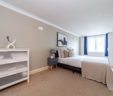 1 Bed Flat, Baltic Place, N1 - Photo 4