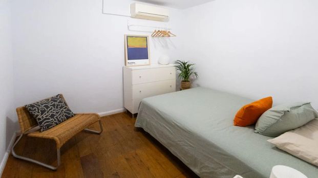 Room in a shared 1-bedroom apartment for rent in Sant Antoni. - Foto 1