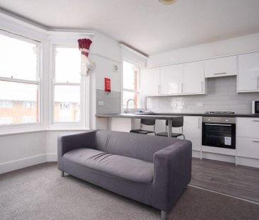 5 bedroom property to rent - Photo 6