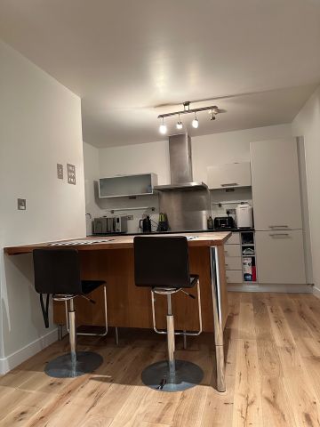 2 Bed Flat, Palmers Road, E2 - Photo 2
