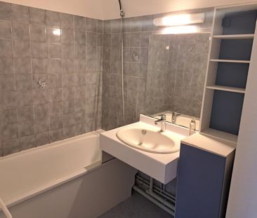 Location Appartement 2 pièces 47m² BORDEAUX 33000 - Photo 3