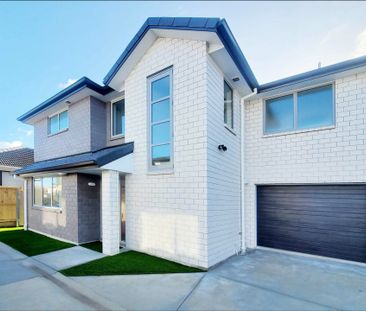 4 bedroom home for rent in Manurewa - Photo 3