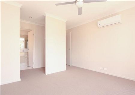 Modern Unit available in Glenvale - Photo 5