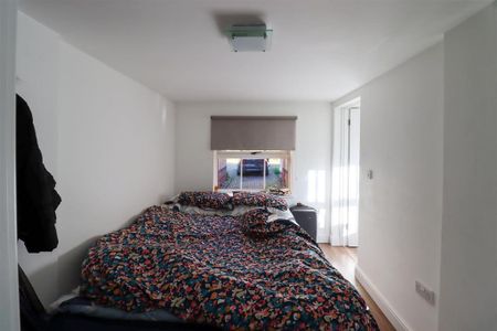 3 bedroom detached house to rent - Photo 2