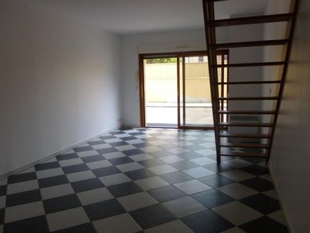 Location Appartement 2 pièces 56m² ANZIN 59410 - Photo 5