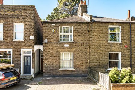 Charlton Lane, Charlton, SE7, London - Photo 4