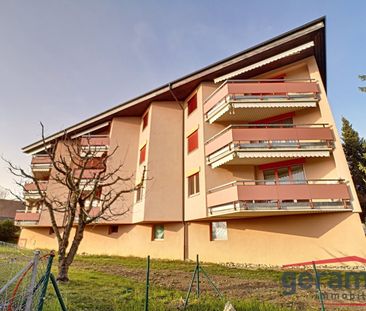 Charmante 3.5 Zimmerwohnung im 1.OG - Photo 2