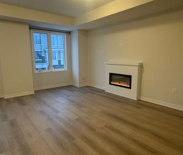 For Lease - 170 Attwater Drive Unit# 15, Cambridge, Ontario - Photo 5