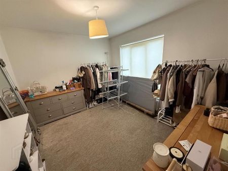 41 Coopers Mill Avenue, Dundonald, Belfast, BT16 1WR - Photo 3