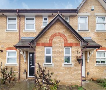 4 bedroom terraced house to rent - Photo 1