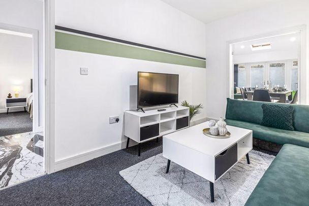 3 bedroom detached house to rent - Photo 1