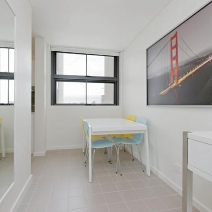 Stunning 1X1 Part-Furnished Apartment with Breathtaking Views - Photo 5