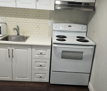 For Lease - 3492 Fountain Park Avenue Unit# Basement, Mississauga, ... - Photo 6