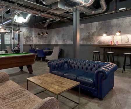 Premier Ensuite in a 7 Bed Apartment - Photo 2