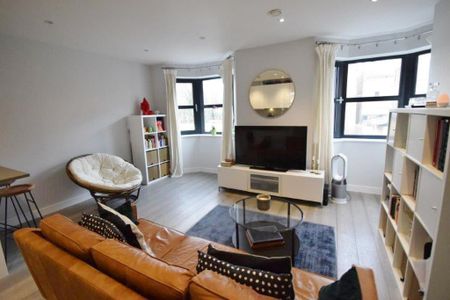 1 bedroom apartment to rent - Photo 2