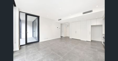 Immaculately Appointed One Bedroom Apartment - Photo 4
