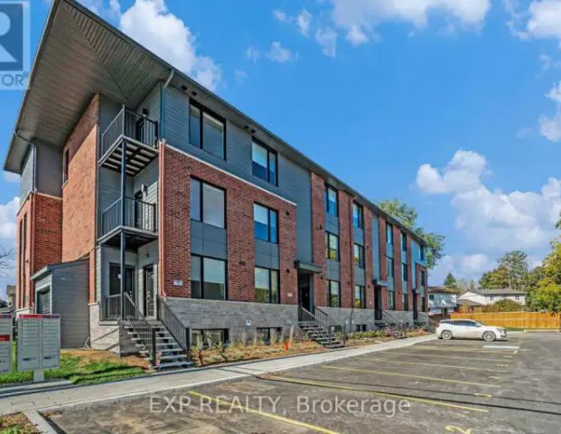 11 - 251 CASTOR STREET | 11 - 251 CASTOR STREET, Russell - Photo 1