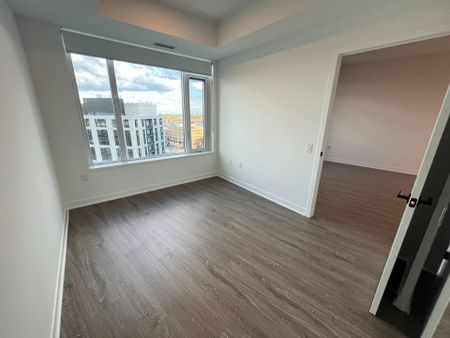 For Lease - 2495 Eglinton Avenue Unit# 1213, Mississauga, Ontario - Photo 5