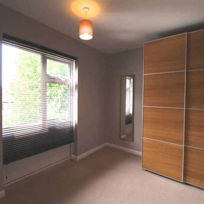 1 Bedroom Apartment Available Arranging tenancy - Photo 1