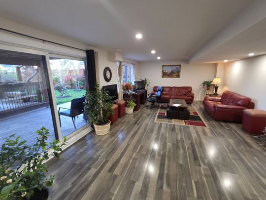 For Lease - 7879 Buckeye Crescent Unit# Lower, Niagara Falls, Ontario - Photo 1