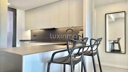 Nice apartment with sea views for sale in Benidorm - Photo 4