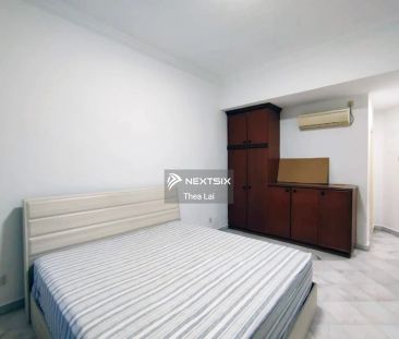 Flat Stulang Laut - Photo 1