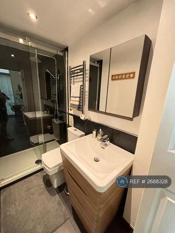 1 bedroom flat to rent - Photo 3