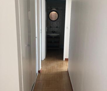 Location Appartement 2 pièces 52m² ST ETIENNE 42100 - Photo 6