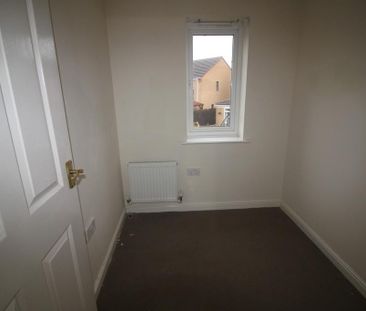 3 bedroom semi-detached house to rent - Photo 4
