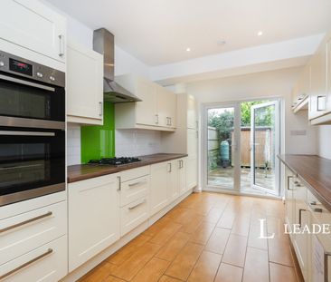 3 bedroom house to rent Lower Road, Eastbourne, BN21 - Photo 2