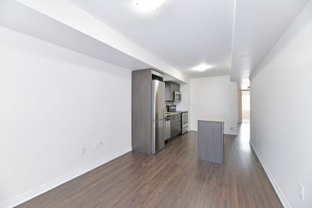 For Lease - 142 William Duncan Road Unit# 2, Toronto, Ontario - Photo 3