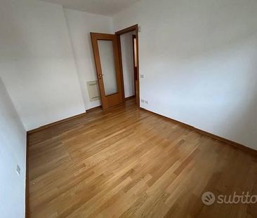 Appartamento di 85 m² con 3 locali e box auto dopp - Photo 1